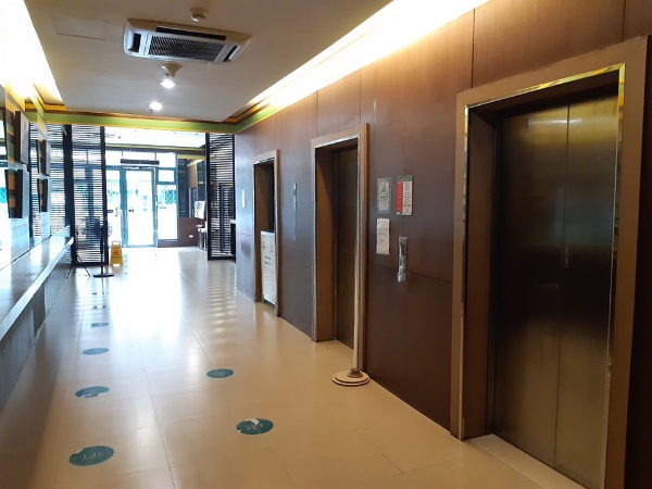 CROWN TOWER UNIVERSITY BELT Condominium Unit FOR SALE!